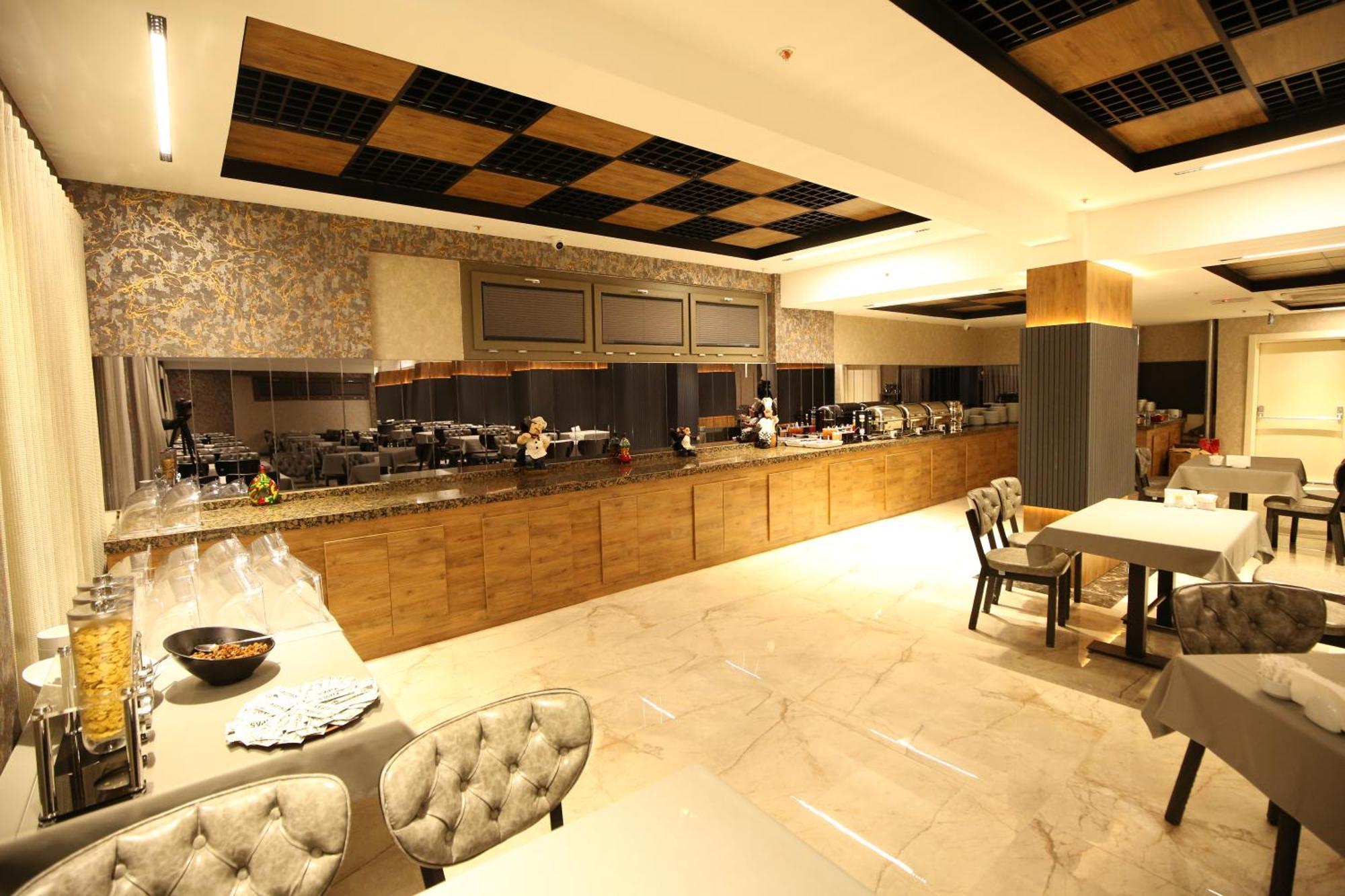 קייסרי Buepa Deluexe Hotel מראה חיצוני תמונה